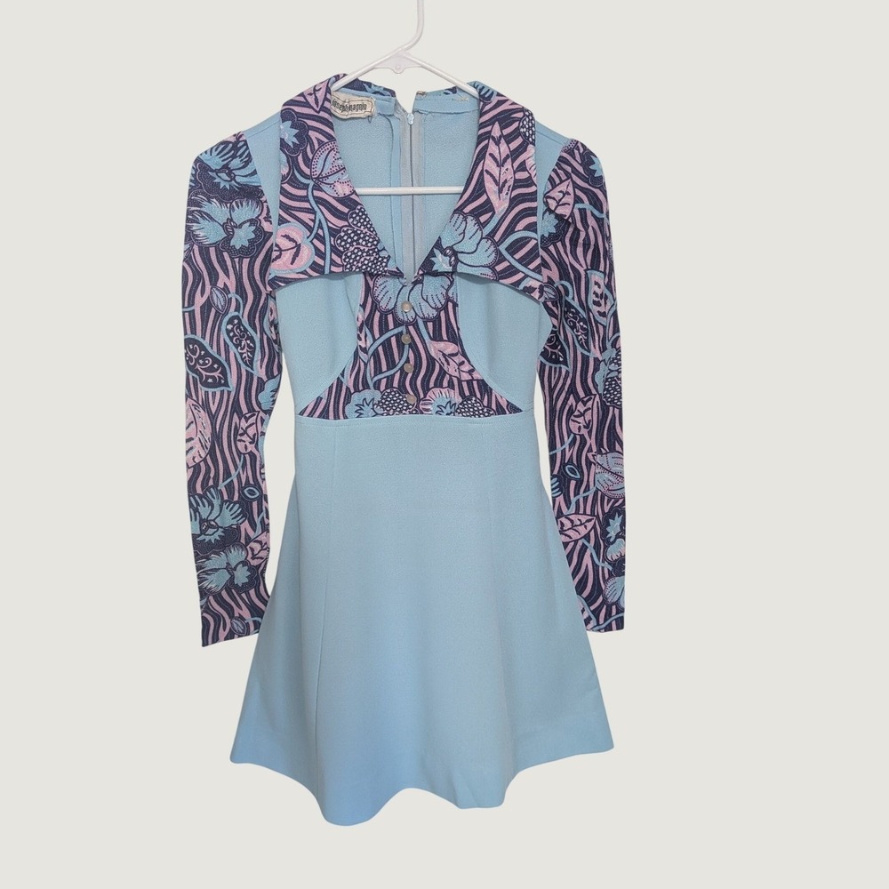 1970s Vintage Patricia Fair Joseph Magnin Mod Mini Dress Blue Floral Small